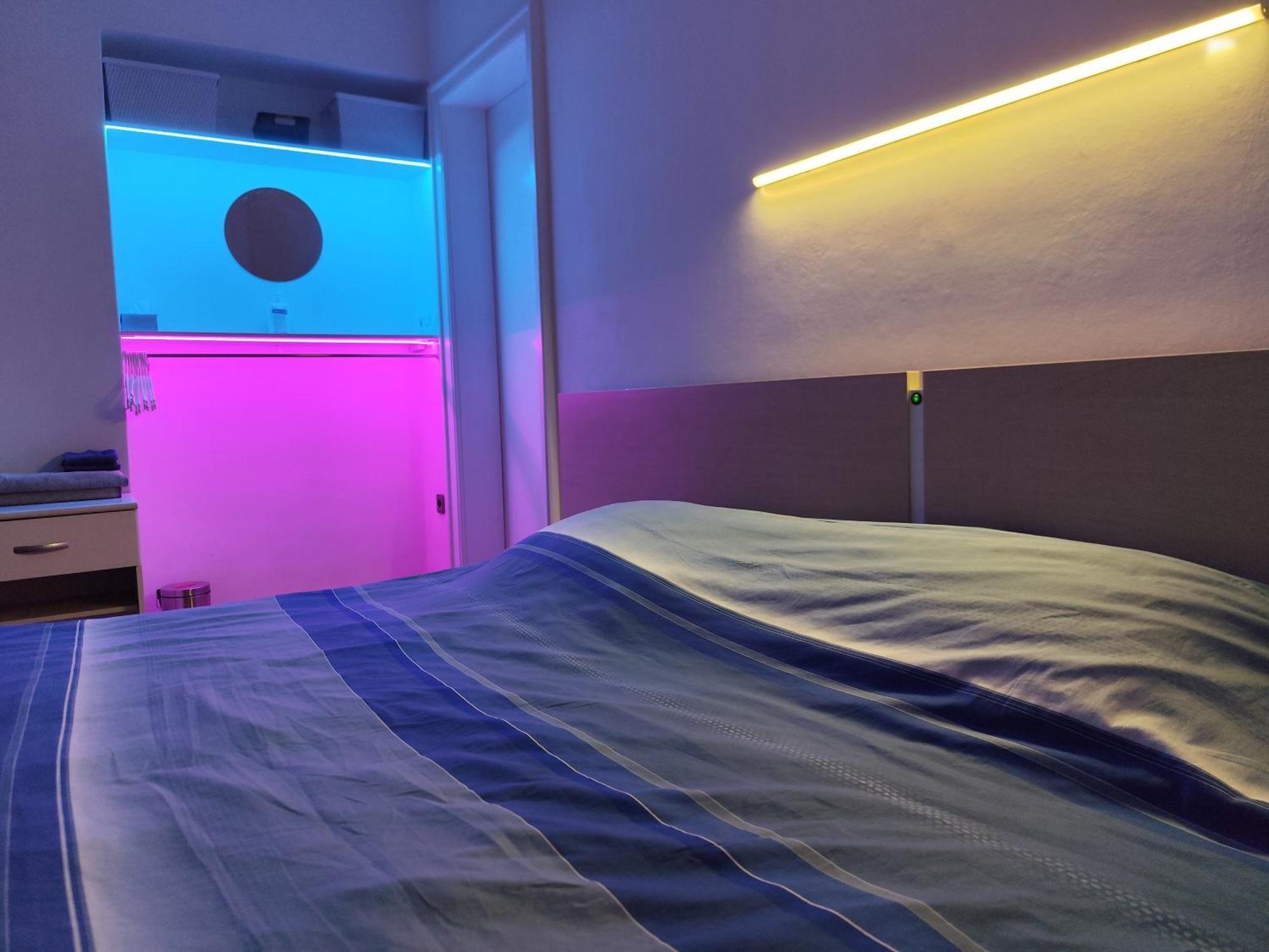 Roomserv Liubliana Quarto foto